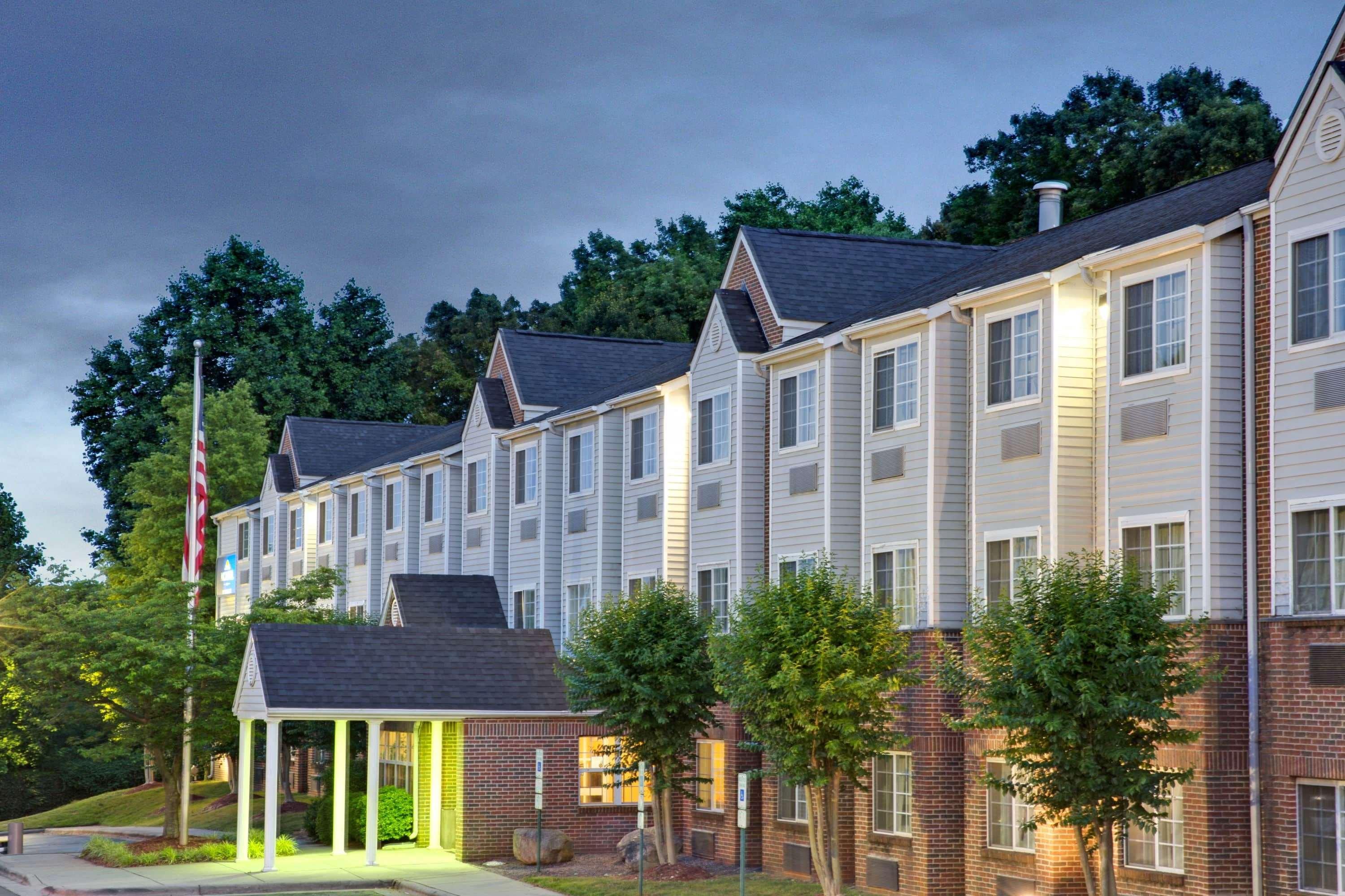 Microtel Inn By Wyndham University Place Charlotte Exteriér fotografie